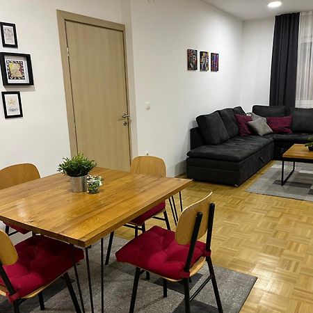 For5 Apartment Dakovo Exterior photo