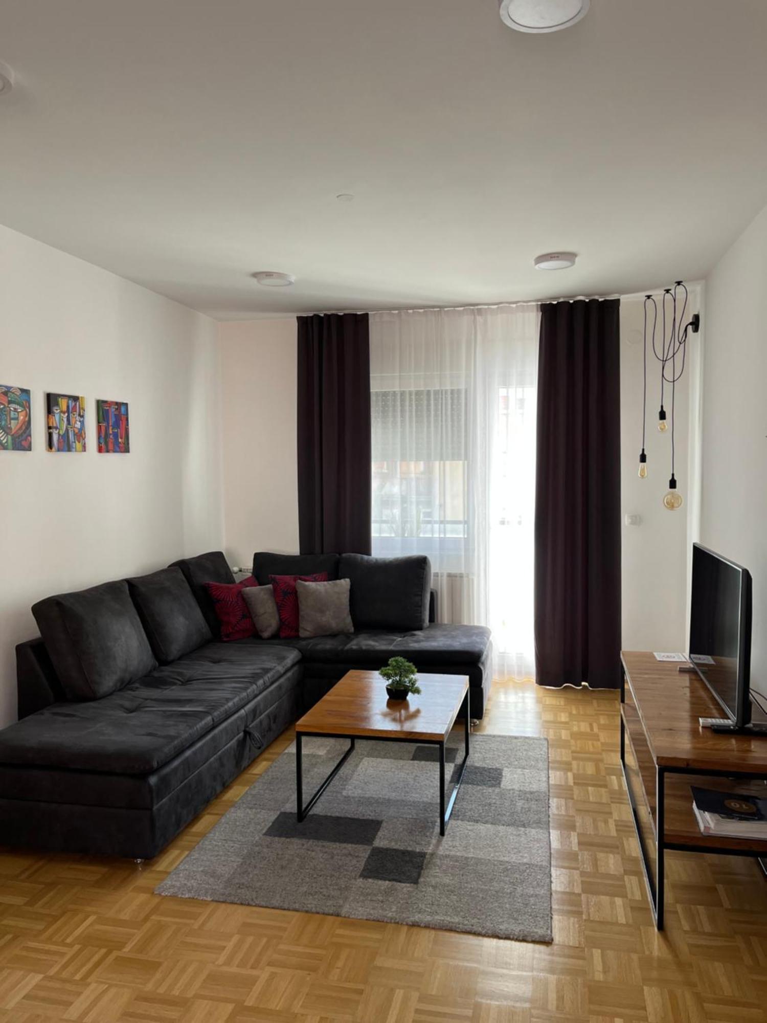 For5 Apartment Dakovo Exterior photo