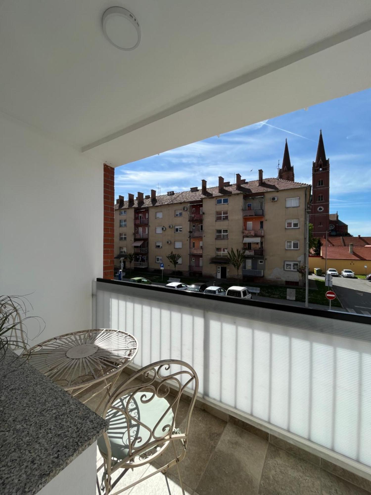 For5 Apartment Dakovo Exterior photo