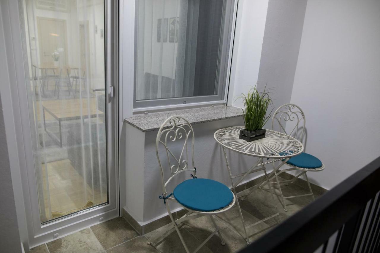 For5 Apartment Dakovo Exterior photo