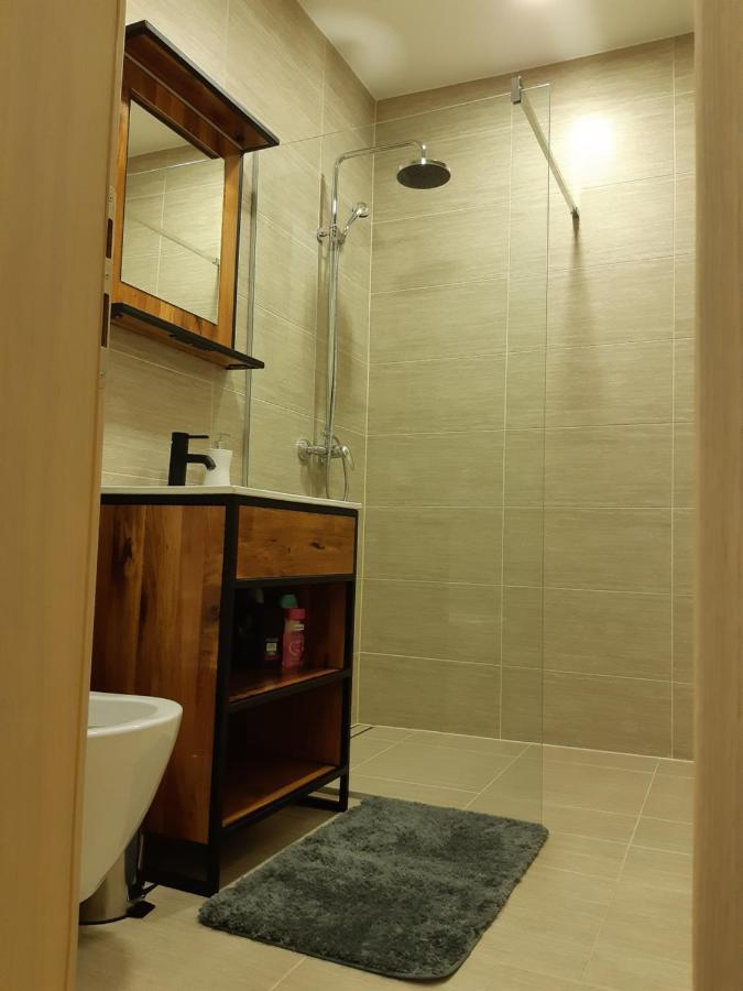 For5 Apartment Dakovo Exterior photo